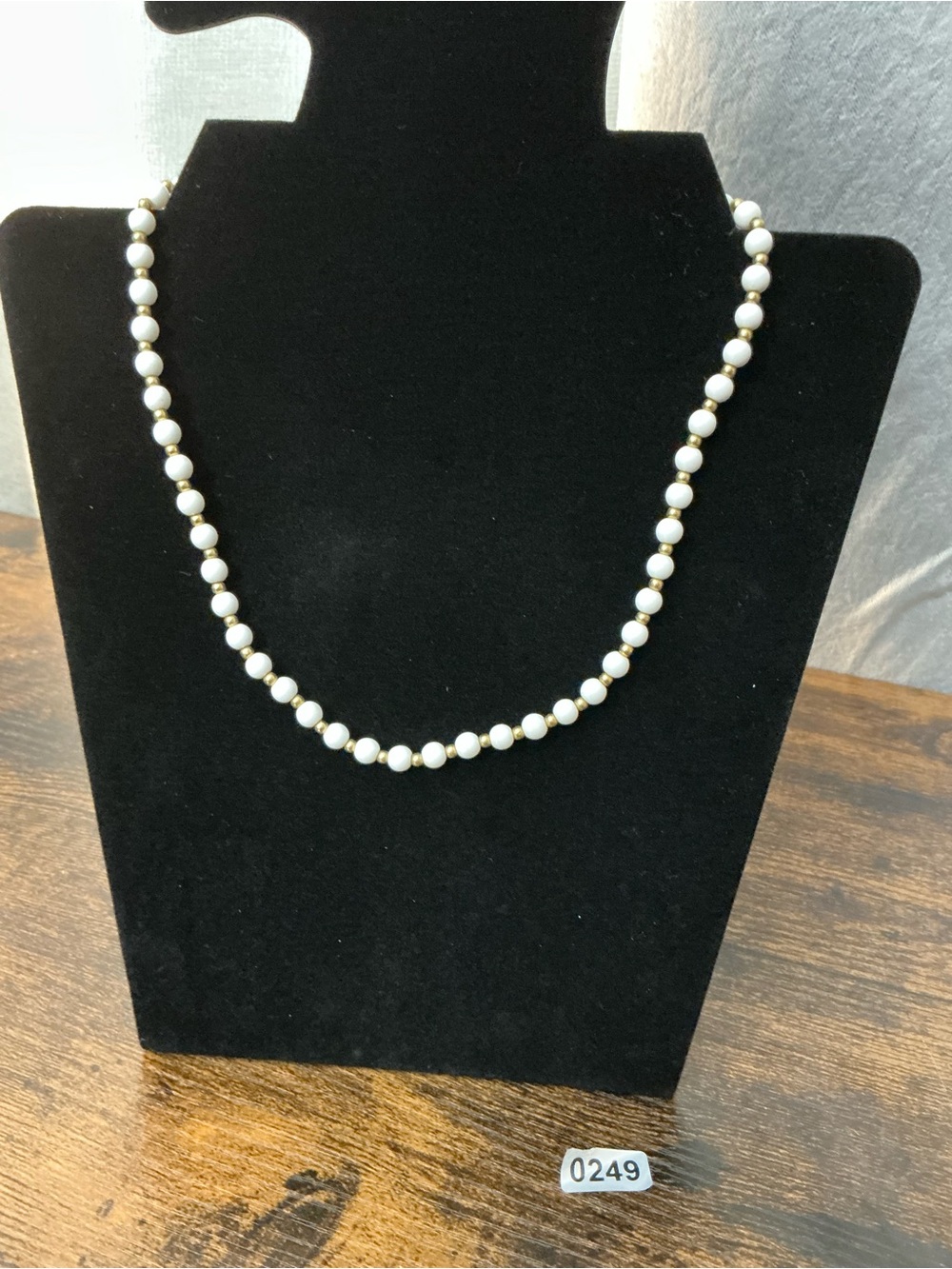 Monet White & Gold-Tone Beaded Necklace Ball/Bead Chain Lobster Clasp Signed